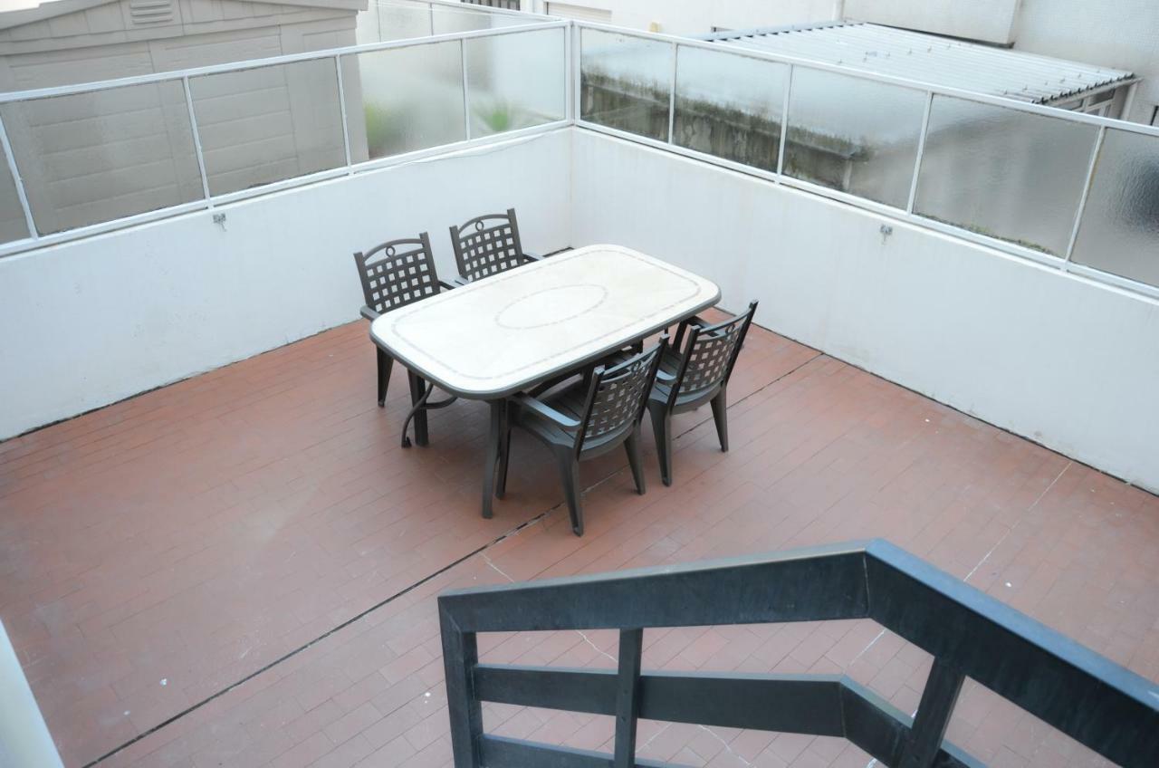 Portoshelter Apartment Bagian luar foto